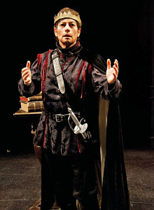 Lisa Wolpe as Hamlet in 2013. (Photo by Kevin Sprague)