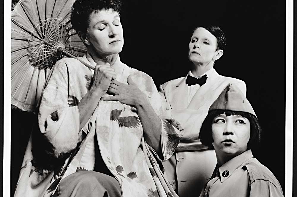 Shaw, Weaver and Stacy Makishi in Salad of the Bad Café, based on Carson McCullers’s novel Ballad of the Sad Café, in 1999.