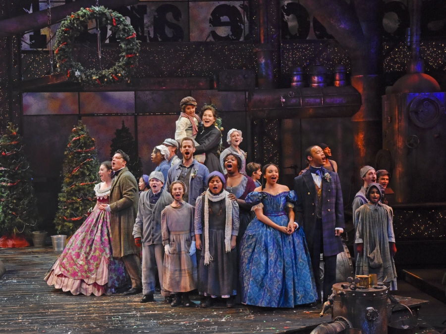 The cast of "A Chrsitmas Carol" at Dallas Theater Center in 2016. (Photo by Karen Almond)