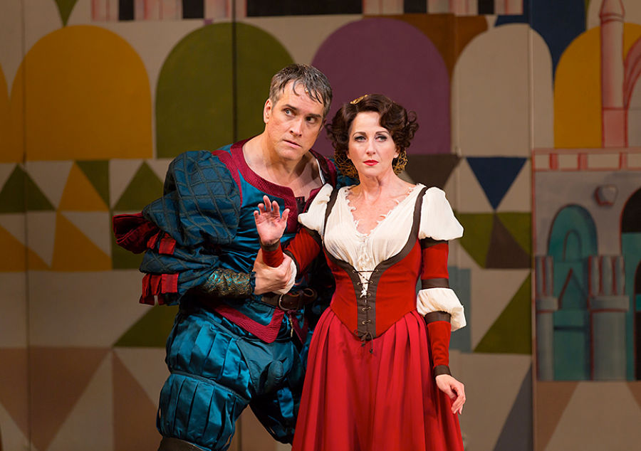 Mike McGowan and Anastasia Barzee in the Hartford Stage/Old Globe coproduction of "Kiss Me, Kate." (Photo by T Charles Erickson)